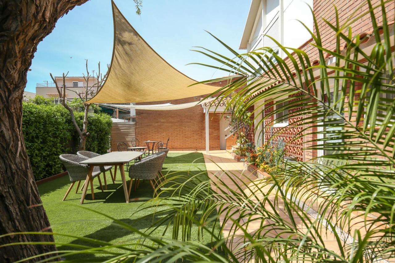 Rambla De Marisol Apartments Castelldefels Eksteriør bilde