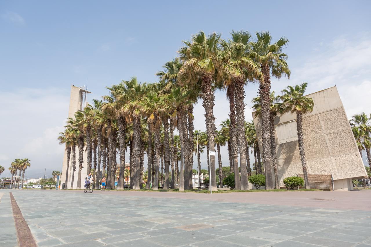 Rambla De Marisol Apartments Castelldefels Eksteriør bilde